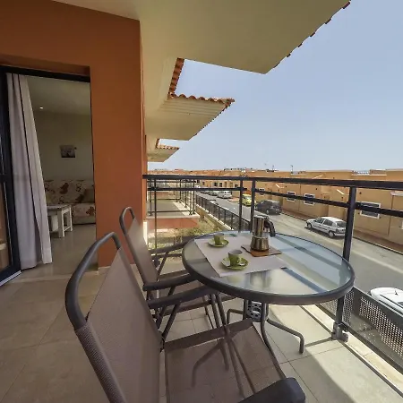 Bright And Comfy Atalaya Park Appartamento